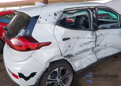 2018 Chevrolet Bolt Ev Premier z USA, uszkodzony, nr VIN 1G1FX6S07J4132293